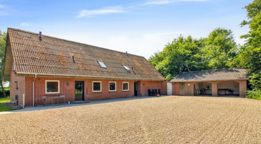 Photo of "Drine" - 19km from the sea