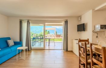 Persico Holiday Home