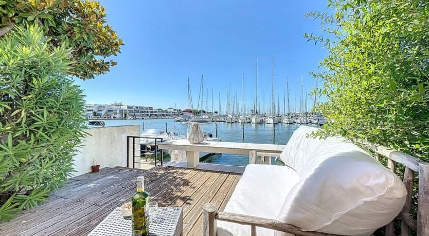 Photo of Marinas Presqu'ile d'Ulysse Apartment 2