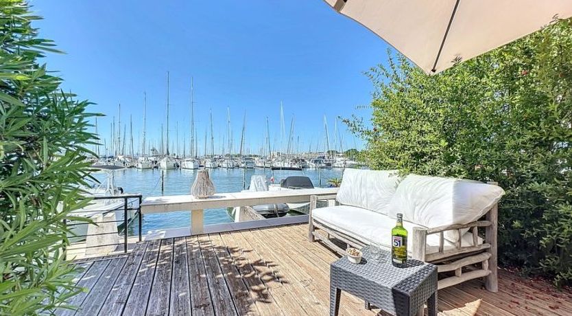 Photo of Marinas Presqu'ile d'Ulysse Apartment 2