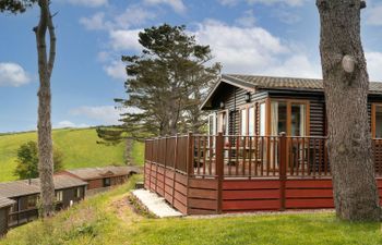 Whitsand Bay Lodge Holiday Home