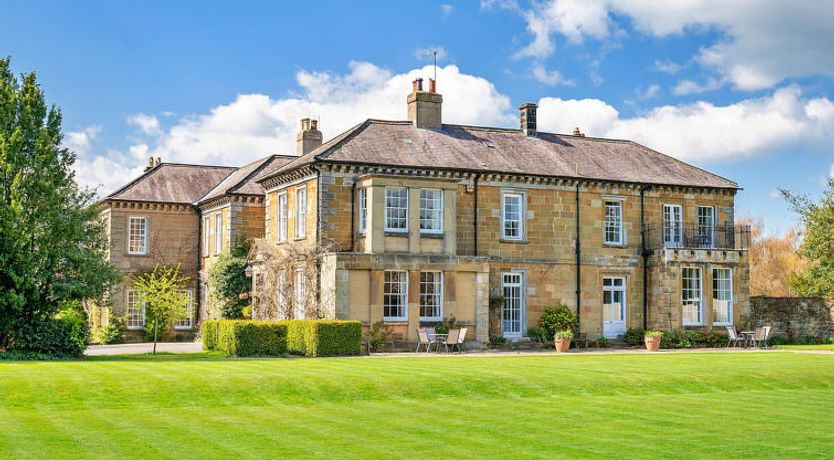 Photo of Mowbray Hall Apt