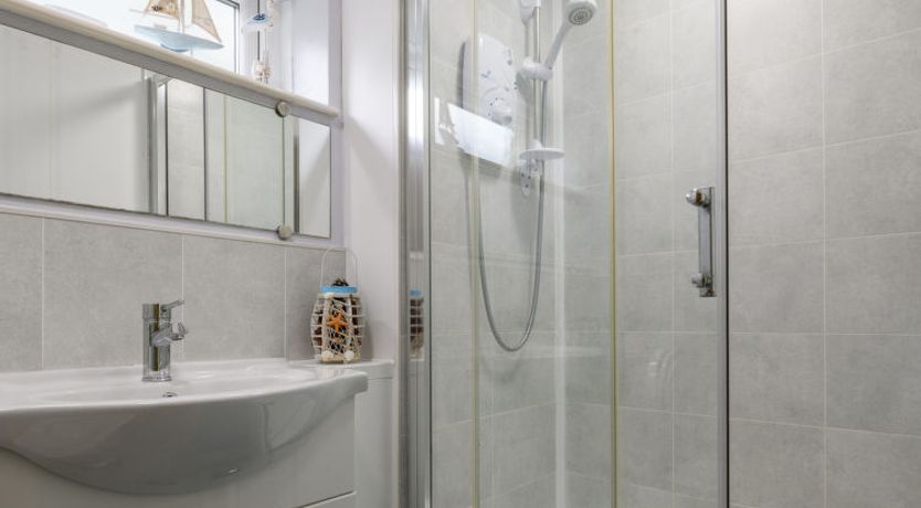 Photo of Golygfa o'r Castell - Castle Views