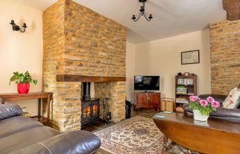 Fives Court Cottage Holiday Home
