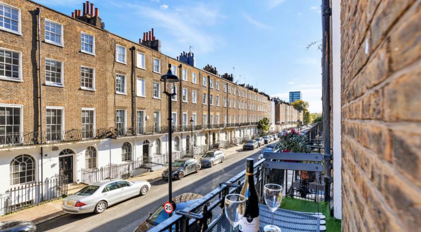 Photo of The Marylebone Marilyn