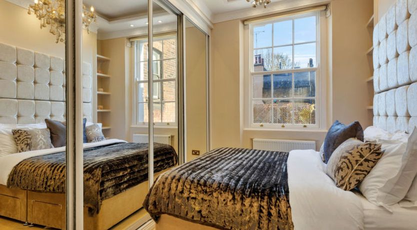 Photo of The Marylebone Marilyn