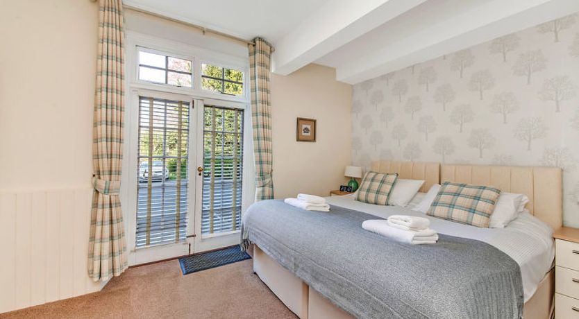 Photo of Kilburn Hall Apt