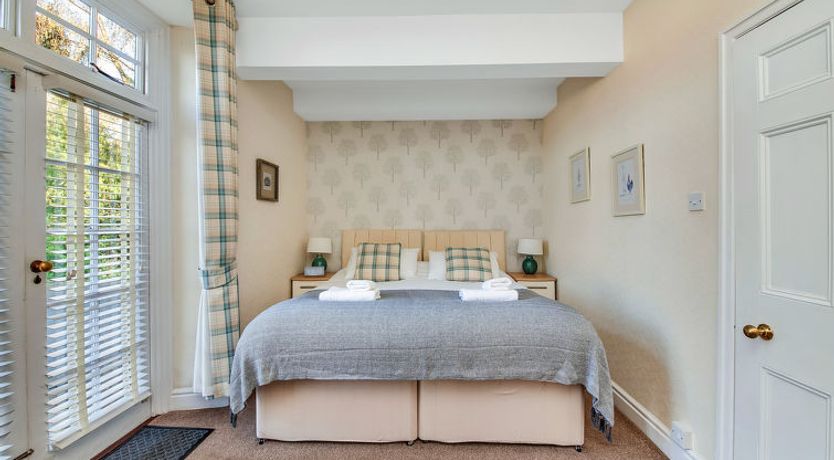 Photo of Kilburn Hall Apt