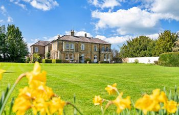 Cleveland Hall Apt Holiday Home