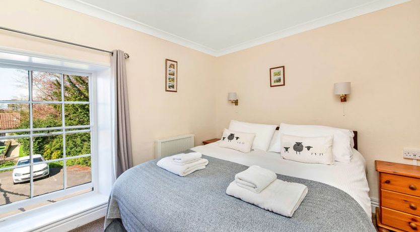 Photo of Cleveland Hall Apt