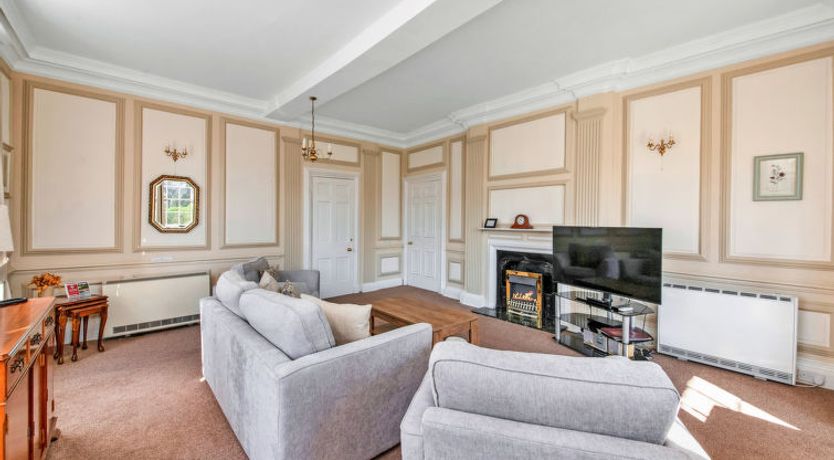 Photo of Sutton Hall Apt