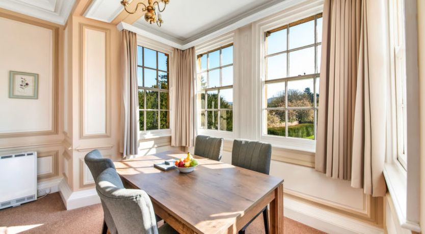 Photo of Sutton Hall Apt