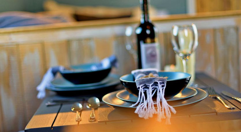 Photo of 'Susanna' Poachers Hut