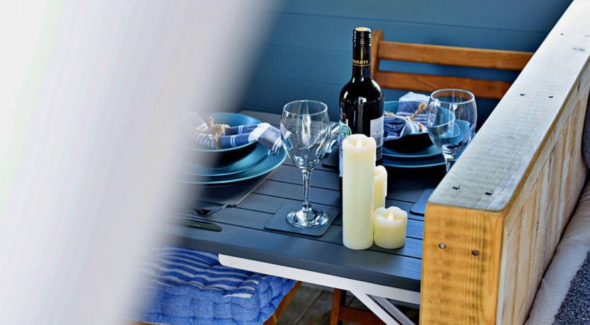 Photo of 'Susanna' Poachers Hut