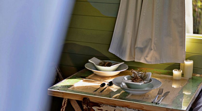 Photo of 'Angharad' Poachers Hut