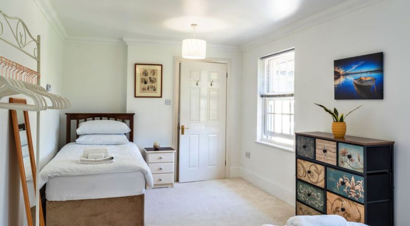 Photo of Nicely Tucked Away Cottage