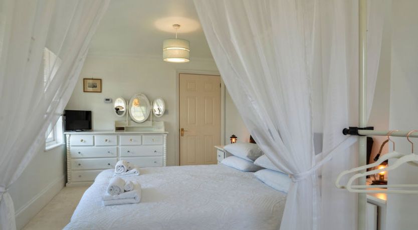 Photo of Nicely Tucked Away Cottage