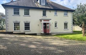 Photo of nicely-tucked-away-cottage