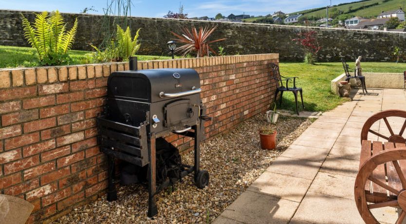 Photo of Nicely Tucked Away Cottage