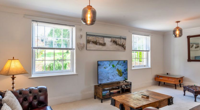 Photo of Nicely Tucked Away Cottage