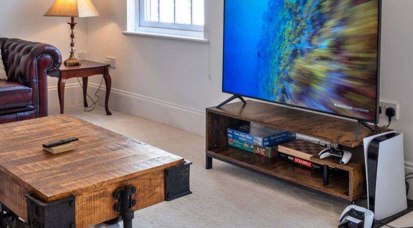 Photo of Nicely Tucked Away Cottage