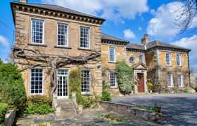Photo of pennine-hall-apt