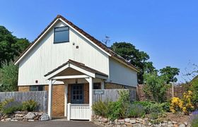 Photo of little-dunley-vine-lodge