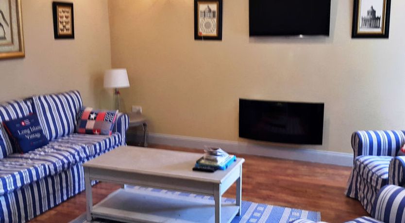 Photo of No.1 Meynell Mews