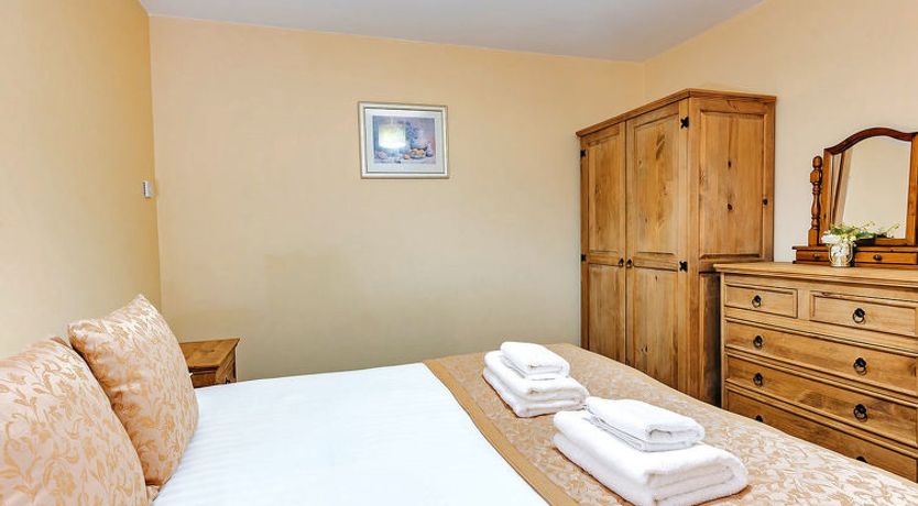 Photo of Netley Hall - Rose