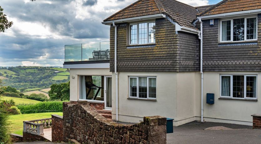 Photo of Gratton House