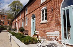 Photo of no3-meynell-mews