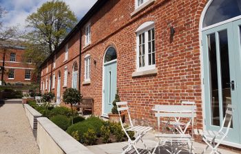 No.3 Meynell Mews Holiday Home