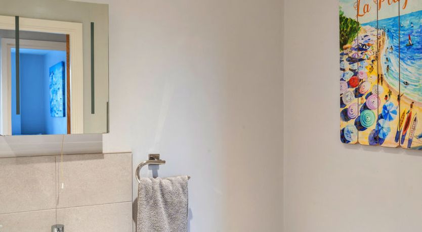 Photo of Number 10, Montpellier Apartments