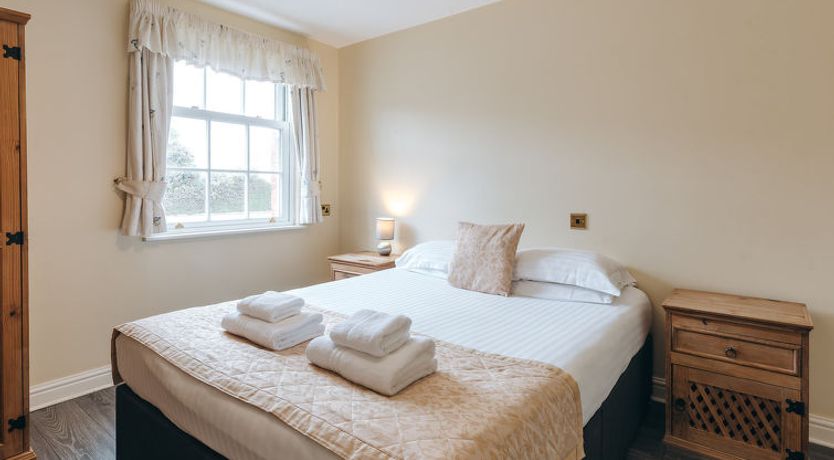 Photo of Netley Hall - Poppy