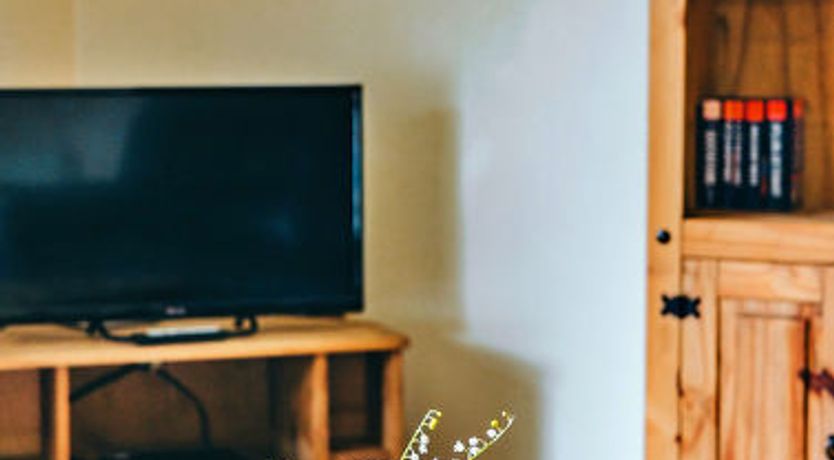 Photo of Netley Hall - Honeysuckle