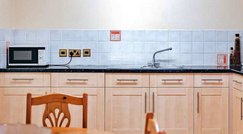 Photo of Netley Hall - Honeysuckle