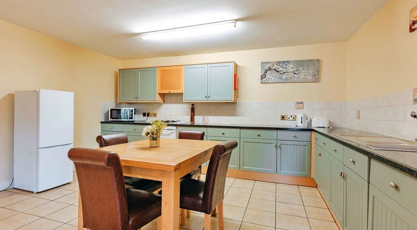 Photo of Netley Hall - Peach Tree