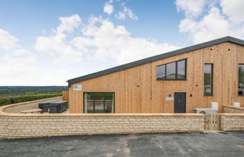 Little Rissington - Barn One Holiday Home