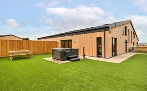 Photo of Little Rissington - Barn Three