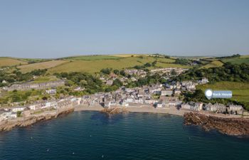 Rock House, Kingsand Holiday Home