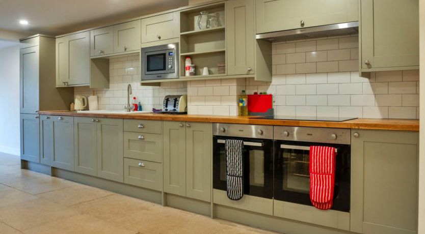 Photo of Little Rissington - Barn Eight