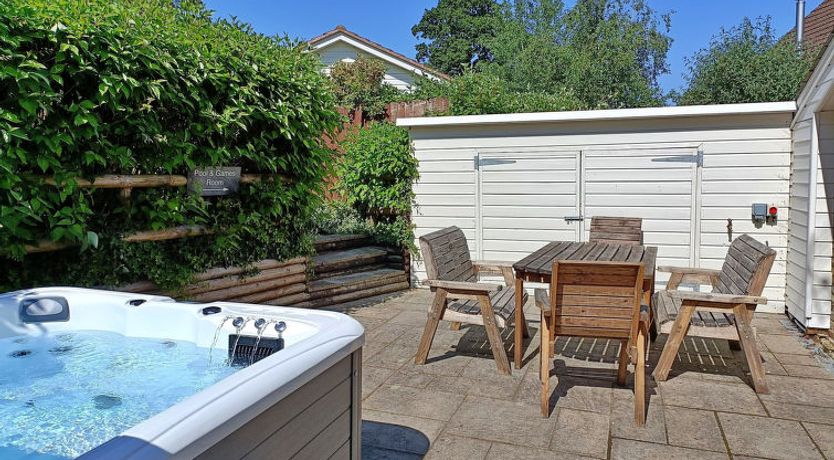 Photo of Little Dunley - Lake View