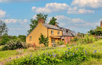 Beili Glas Cottage Holiday Home