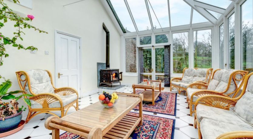 Photo of Buckland House