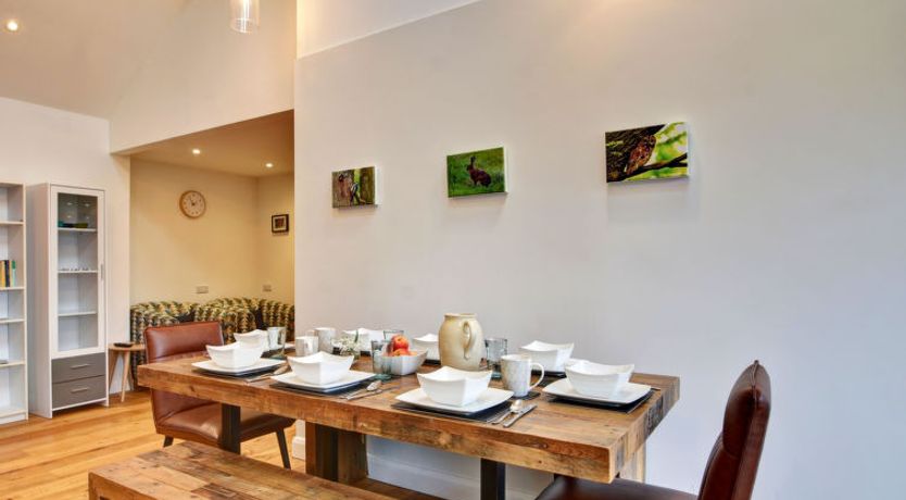 Photo of Heather Lea