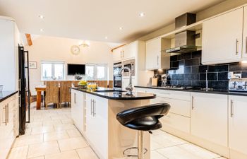 Groes Faen Bach Farmhouse Holiday Home