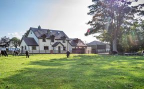 Photo of Groes Faen Bach Farmhouse