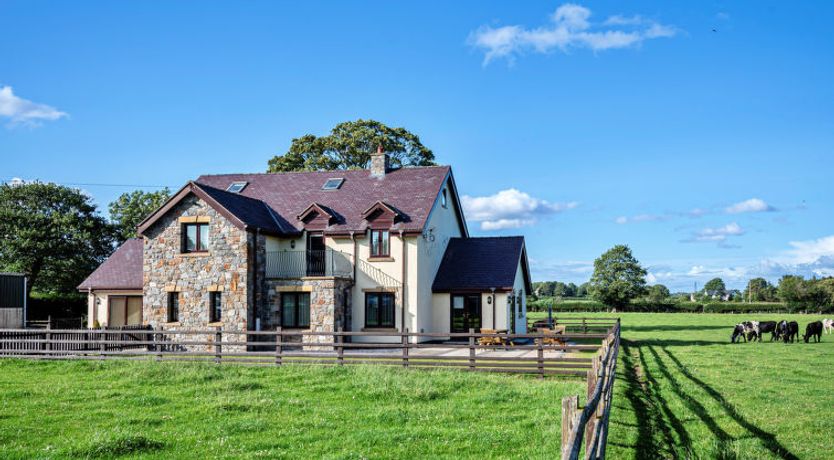 Photo of Groes Faen Bach Farmhouse
