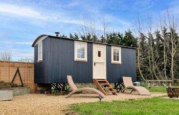 The Chicken Hut Holiday Home