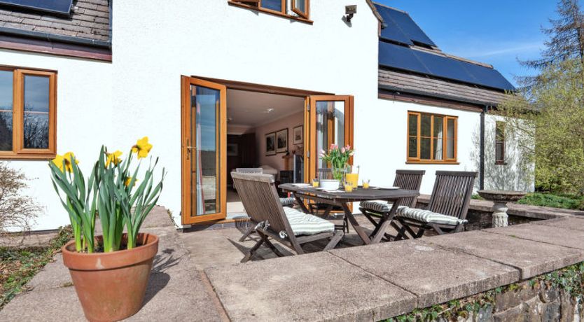 Photo of Cwmfron House